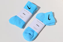 Load image into Gallery viewer, Aqua Nike Ankle Socks
